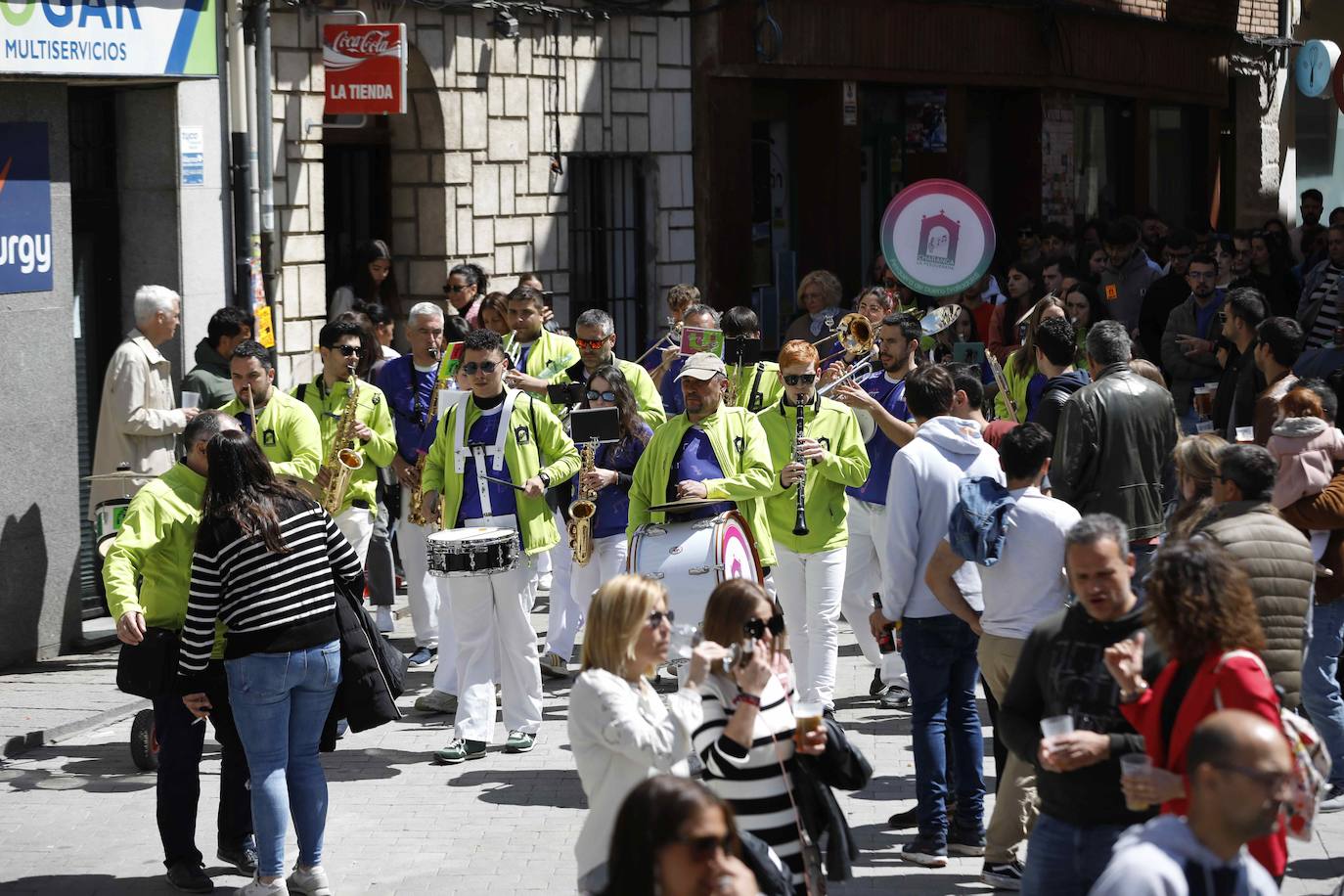 La segunda jornada de charangas de Peñafiel, en imágenes