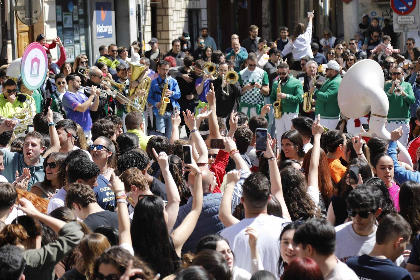 La segunda jornada de charangas de Peñafiel, en imágenes