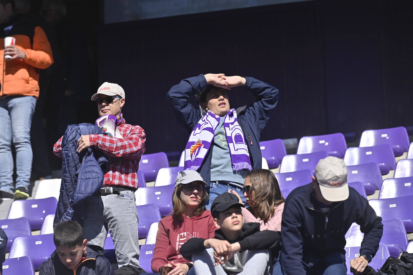 Búscate en la grada del estadio José Zorrilla (4/4)