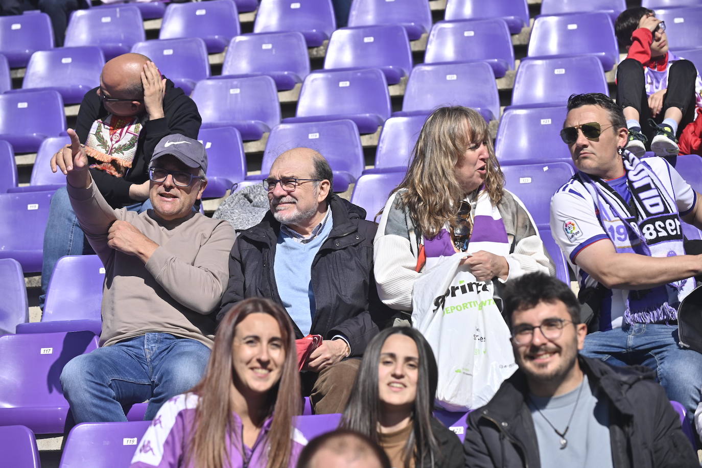 Búscate en la grada del estadio José Zorrilla (4/4)