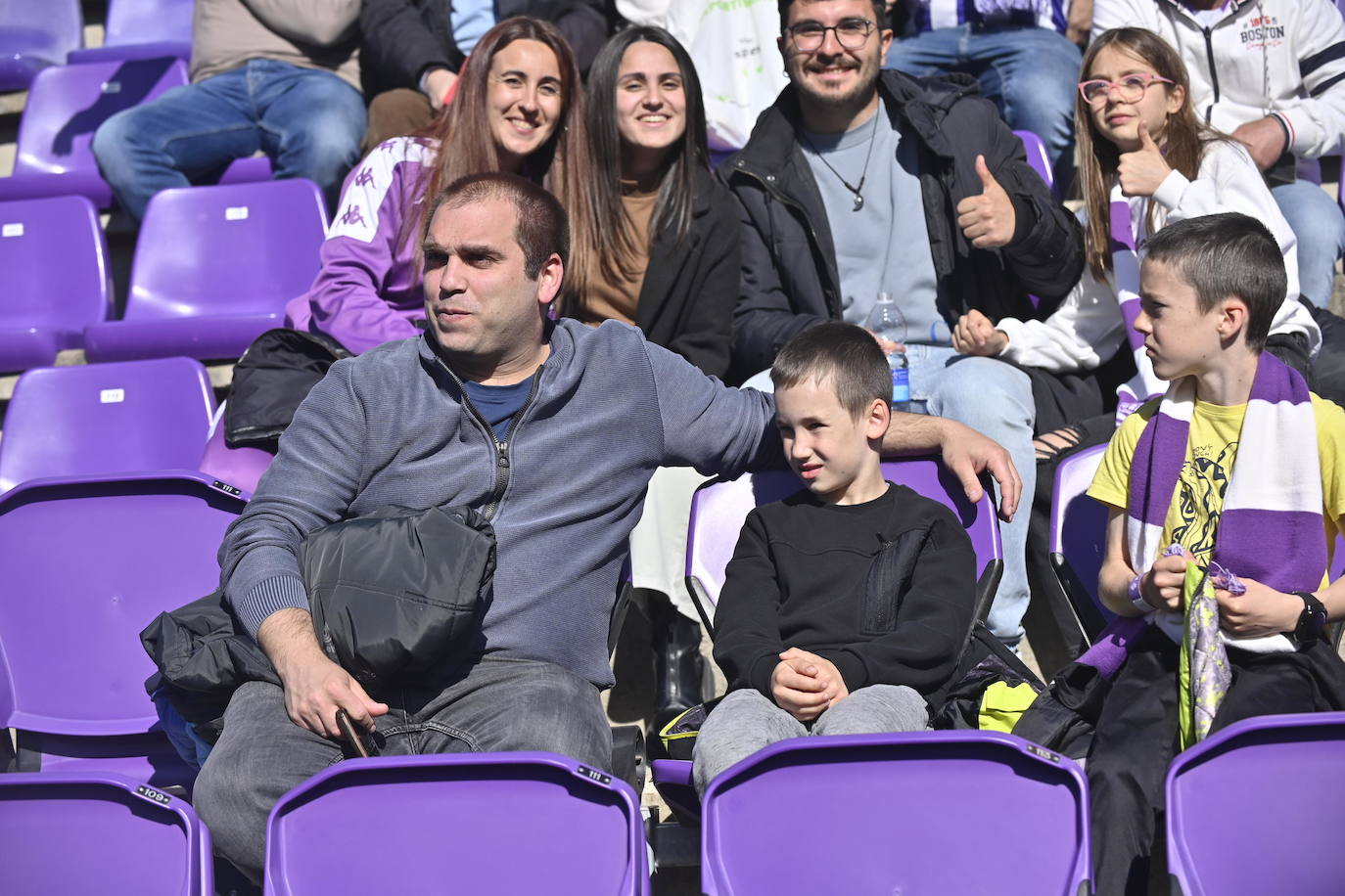 Búscate en la grada del estadio José Zorrilla (4/4)