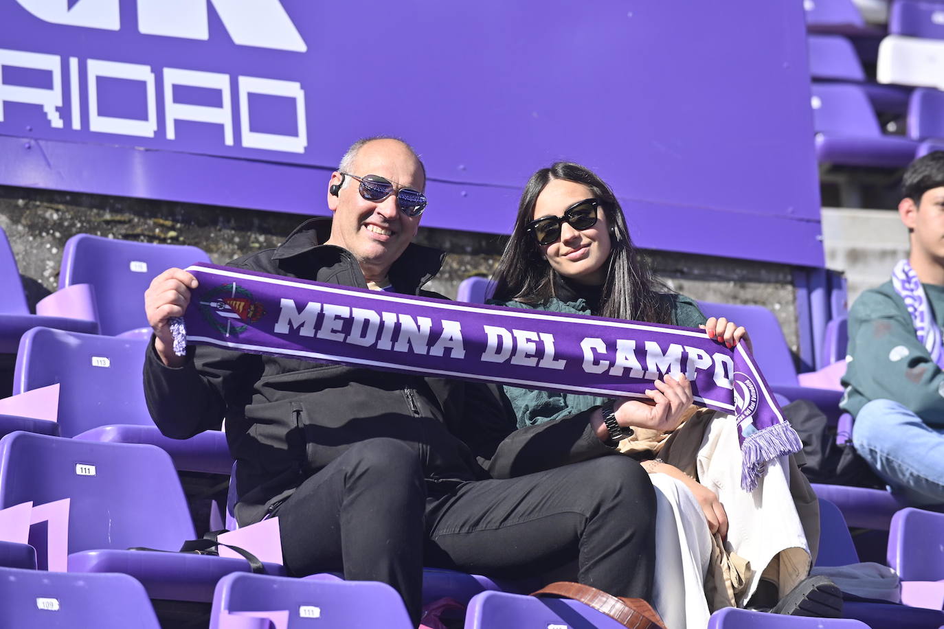 Búscate en la grada del estadio José Zorrilla (2/4)