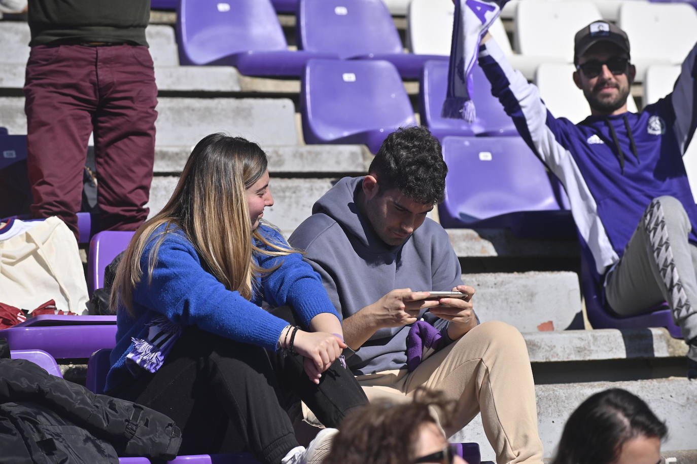 Búscate en la grada del estadio José Zorrilla (3/4)