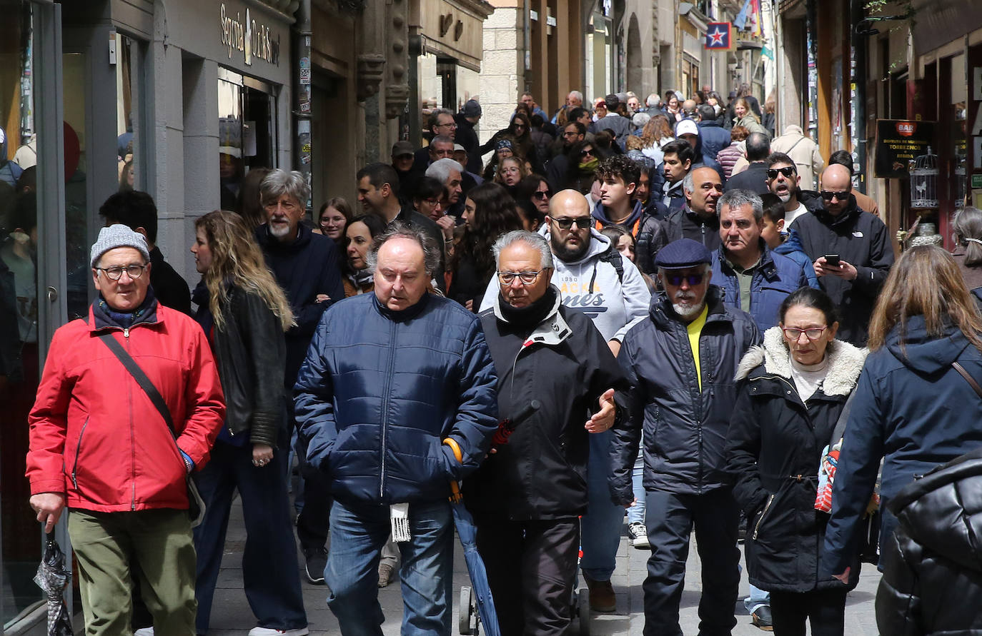 El mal tiempo frena la llegada de turistas a Segovia