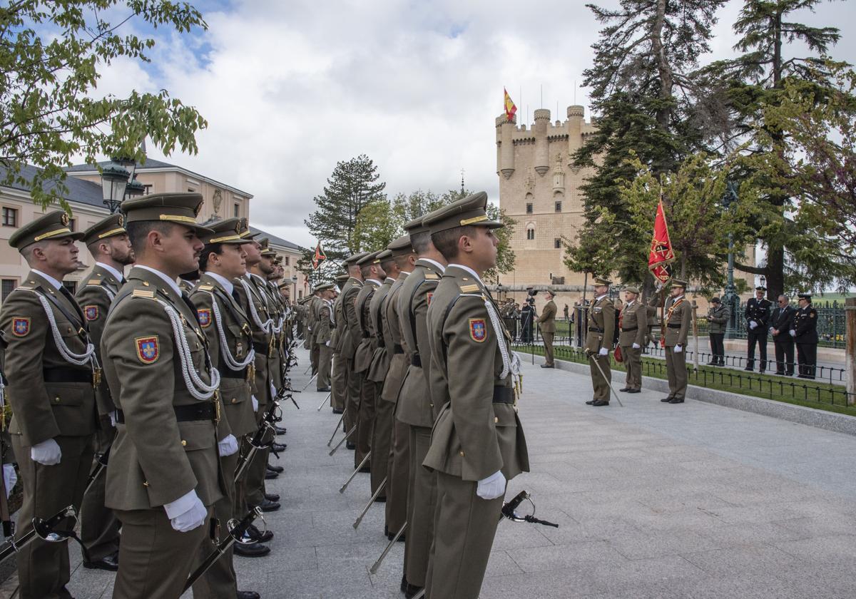 El homenaje a Daoiz y Velarde, en imágenes