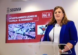 Clara Martín, durante su comparecencia de este viernes en la Casa de la Lectura.