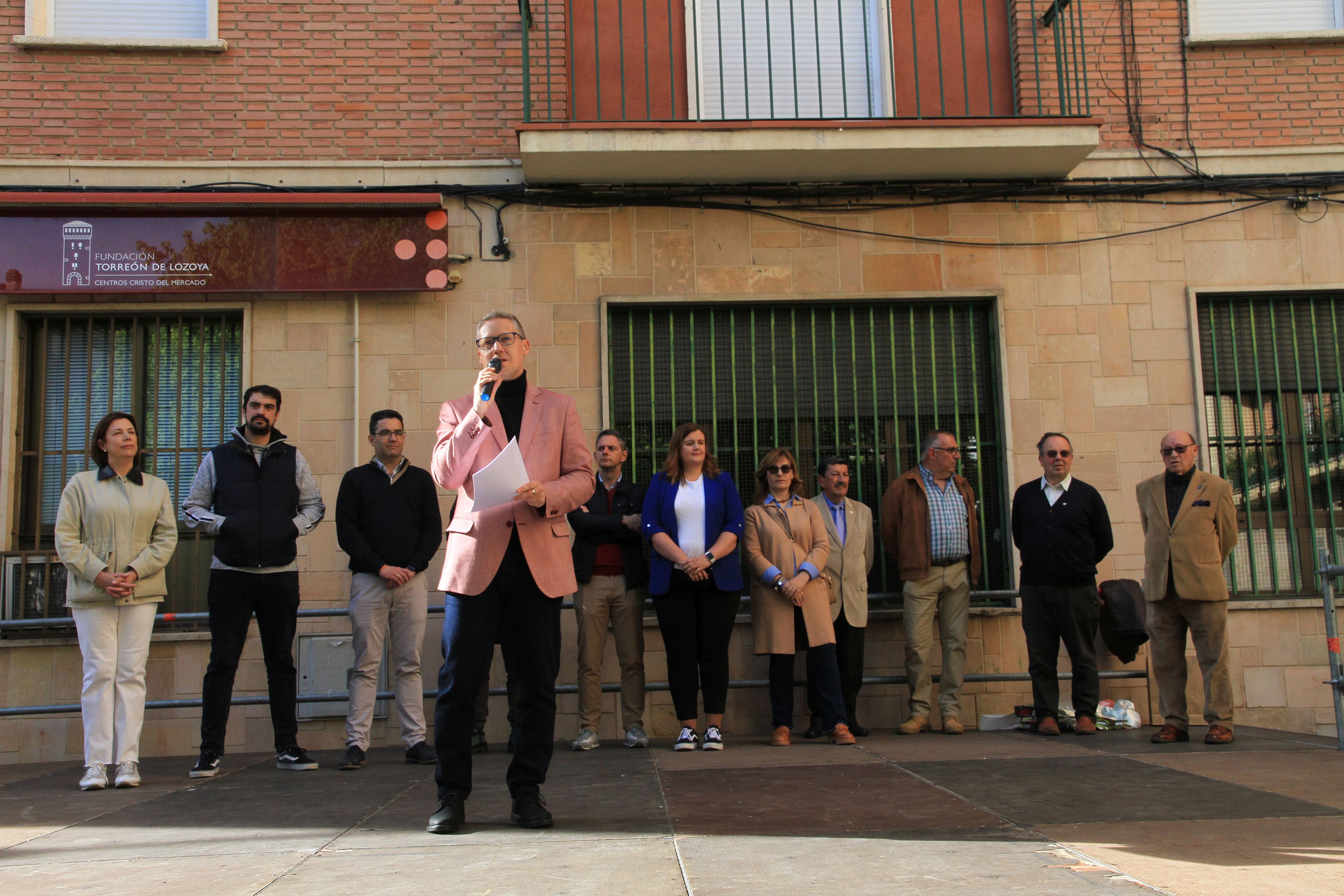 La subida del mayo en el Cristo del Mercado