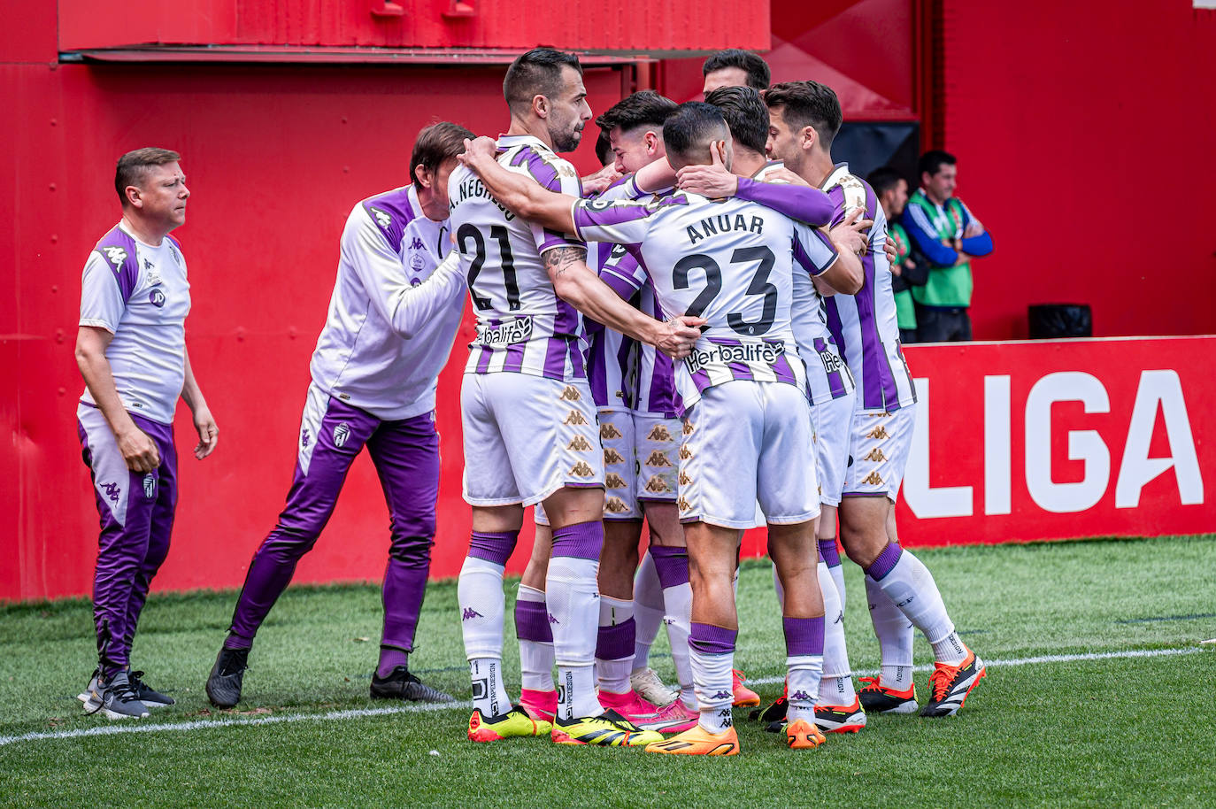 Imágenes del partido del Real Valladolid contra el Mirandés