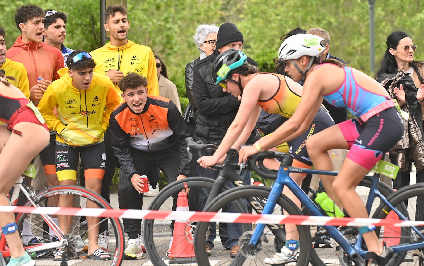 Las imágenes del triatlón de Valladolid
