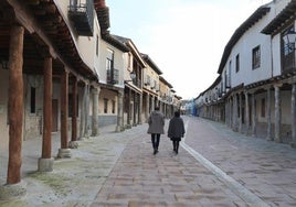 La calle de la Corredera de Ampudia.