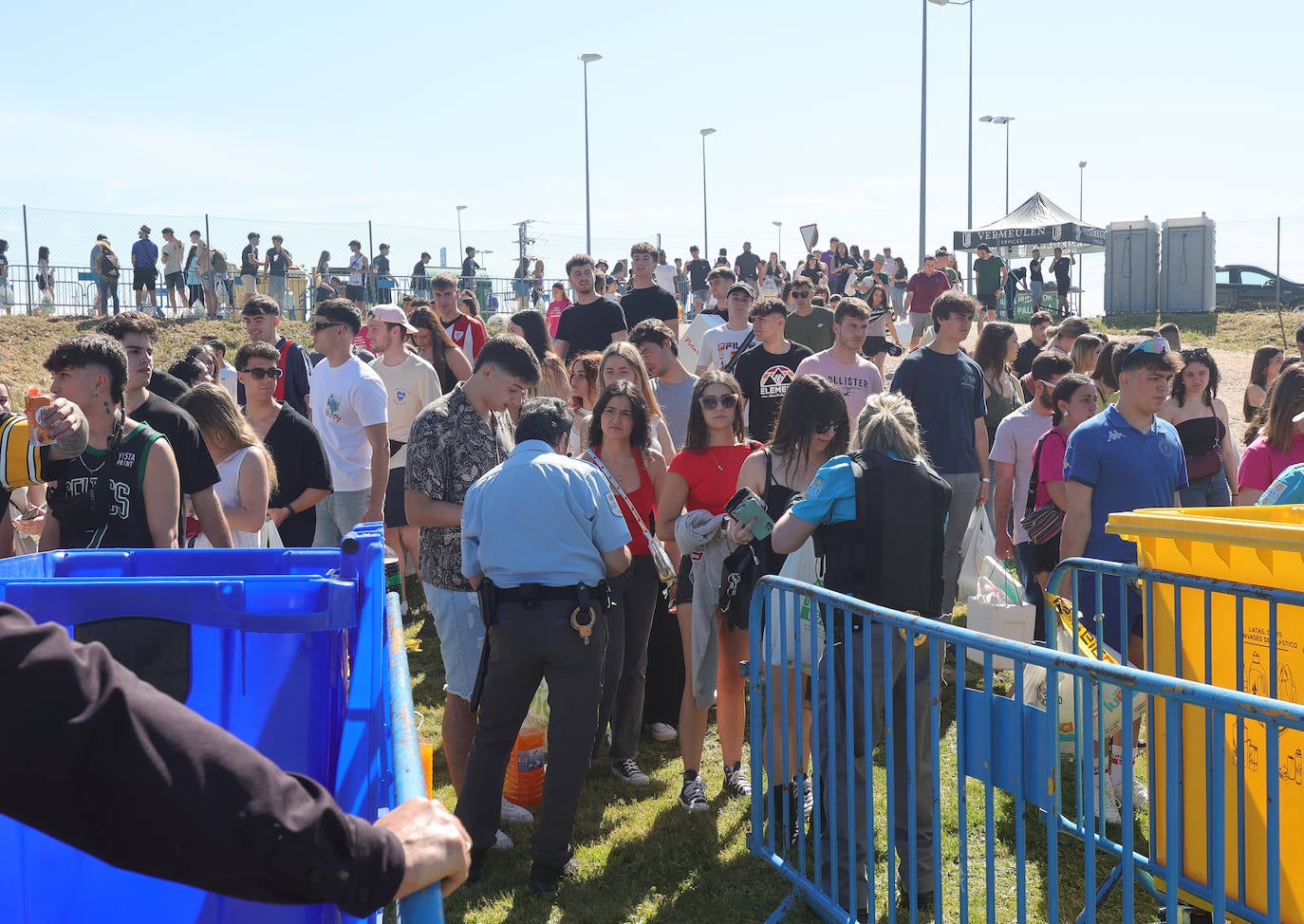 La fiesta de la ITA ya llena el parque Ribera Sur