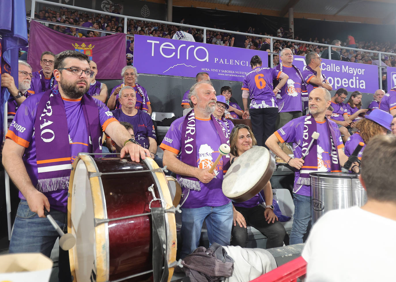 Búscate en las gradas del Pabellón en el último partido del Zunder en ACB en casa