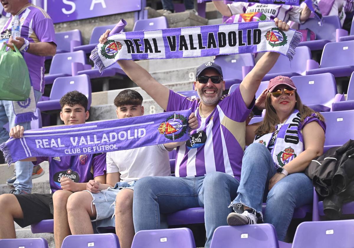 Búscate en la grada del estadio José Zorrilla (3/4)