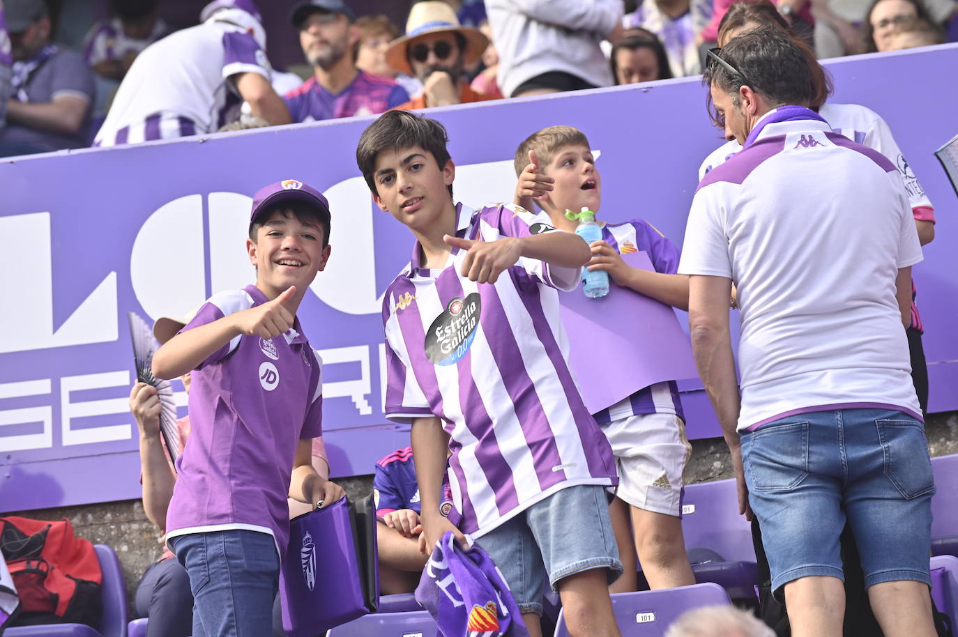 Búscate en la grada del estadio José Zorrilla (3/4)