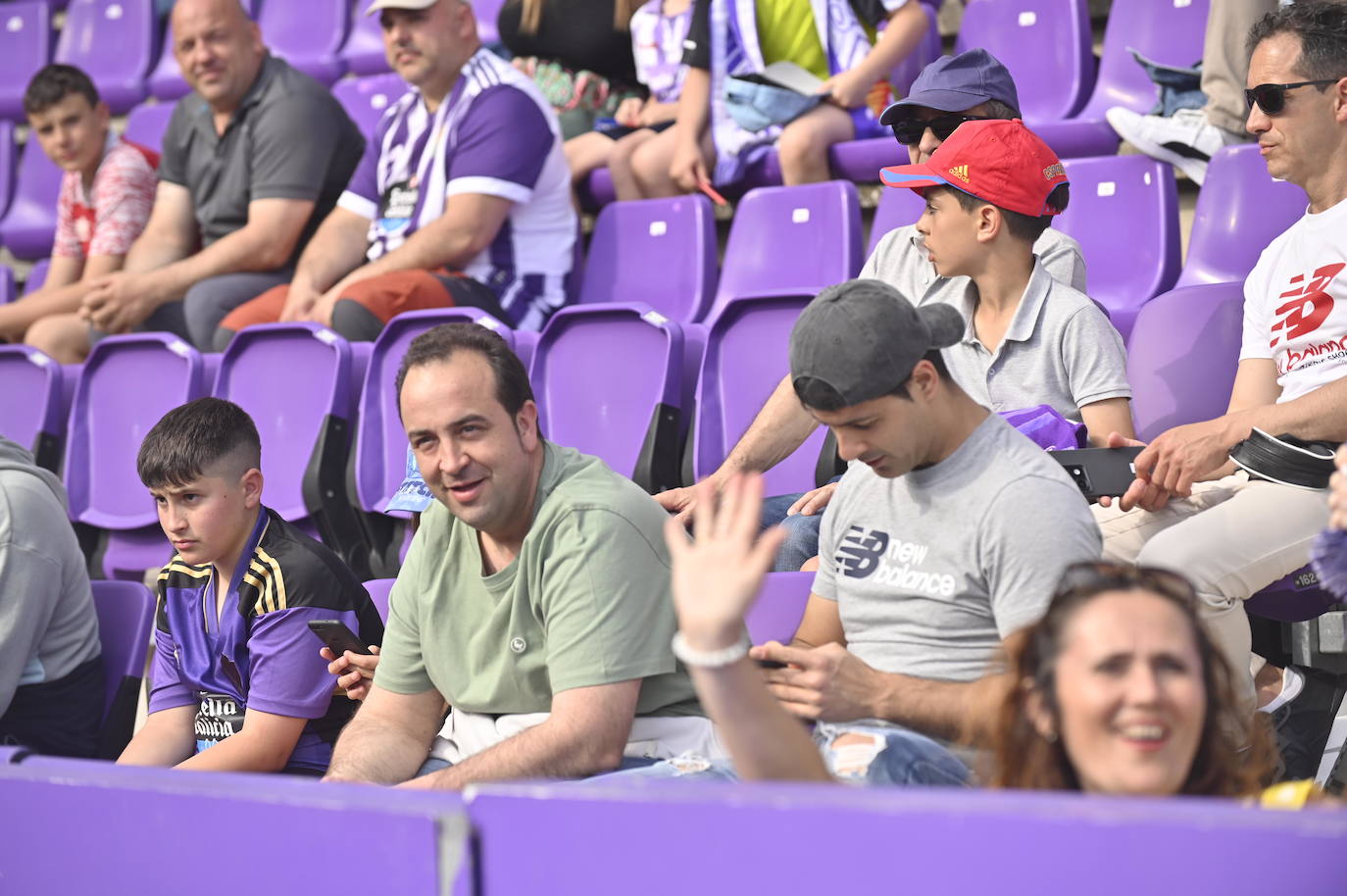 Búscate en la grada del estadio José Zorrilla (3/4)