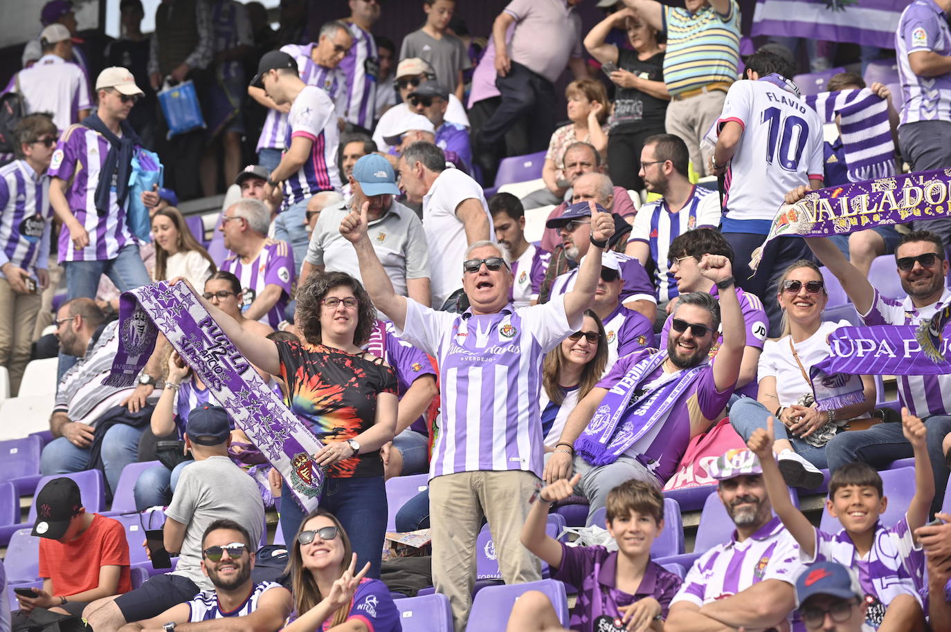 Búscate en la grada del estadio José Zorrilla (4/4)