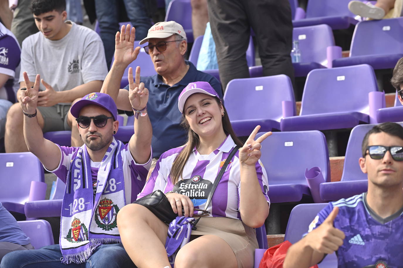 Búscate en la grada del estadio José Zorrilla (3/4)