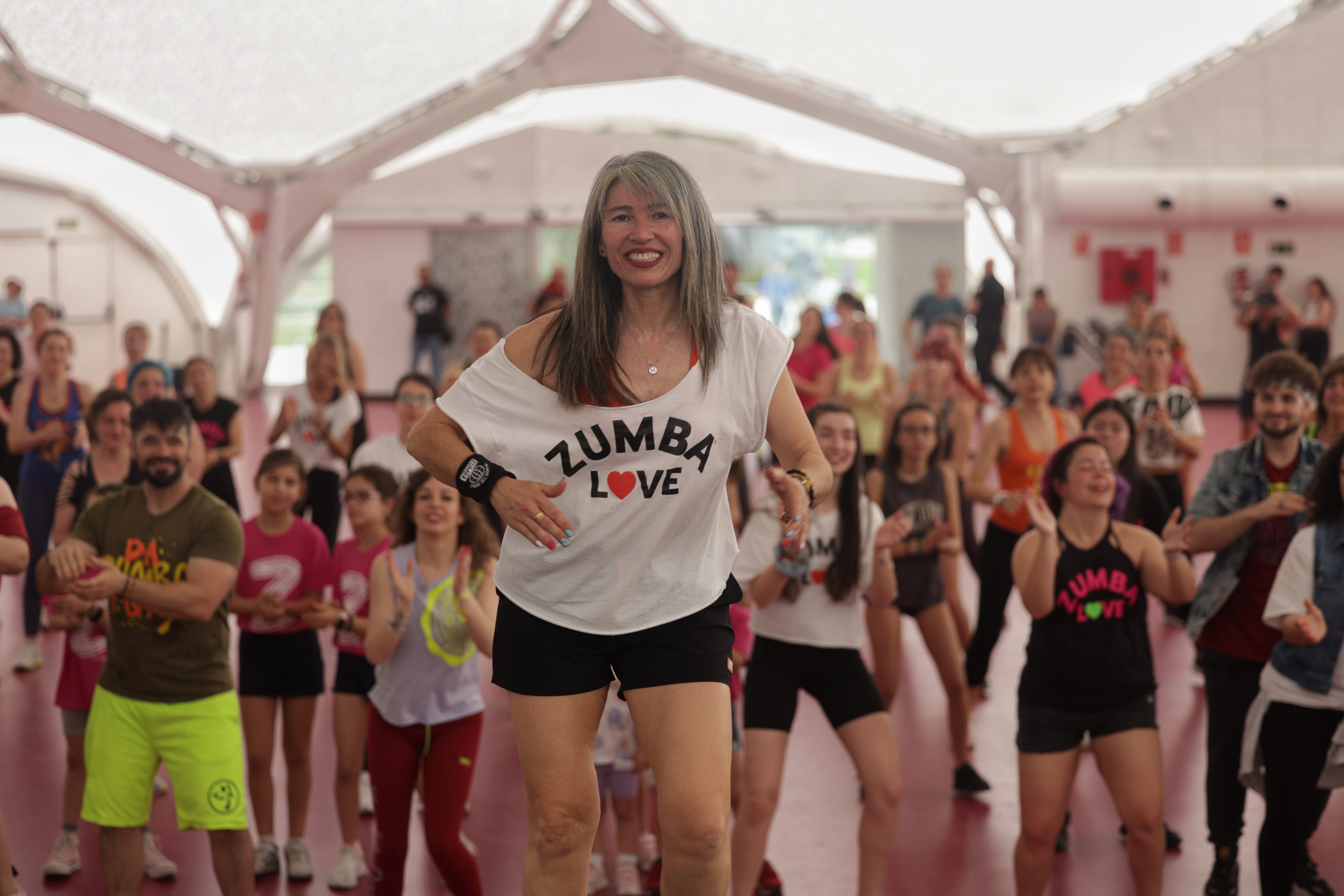 Zumba en la Cúpula del Milenio.