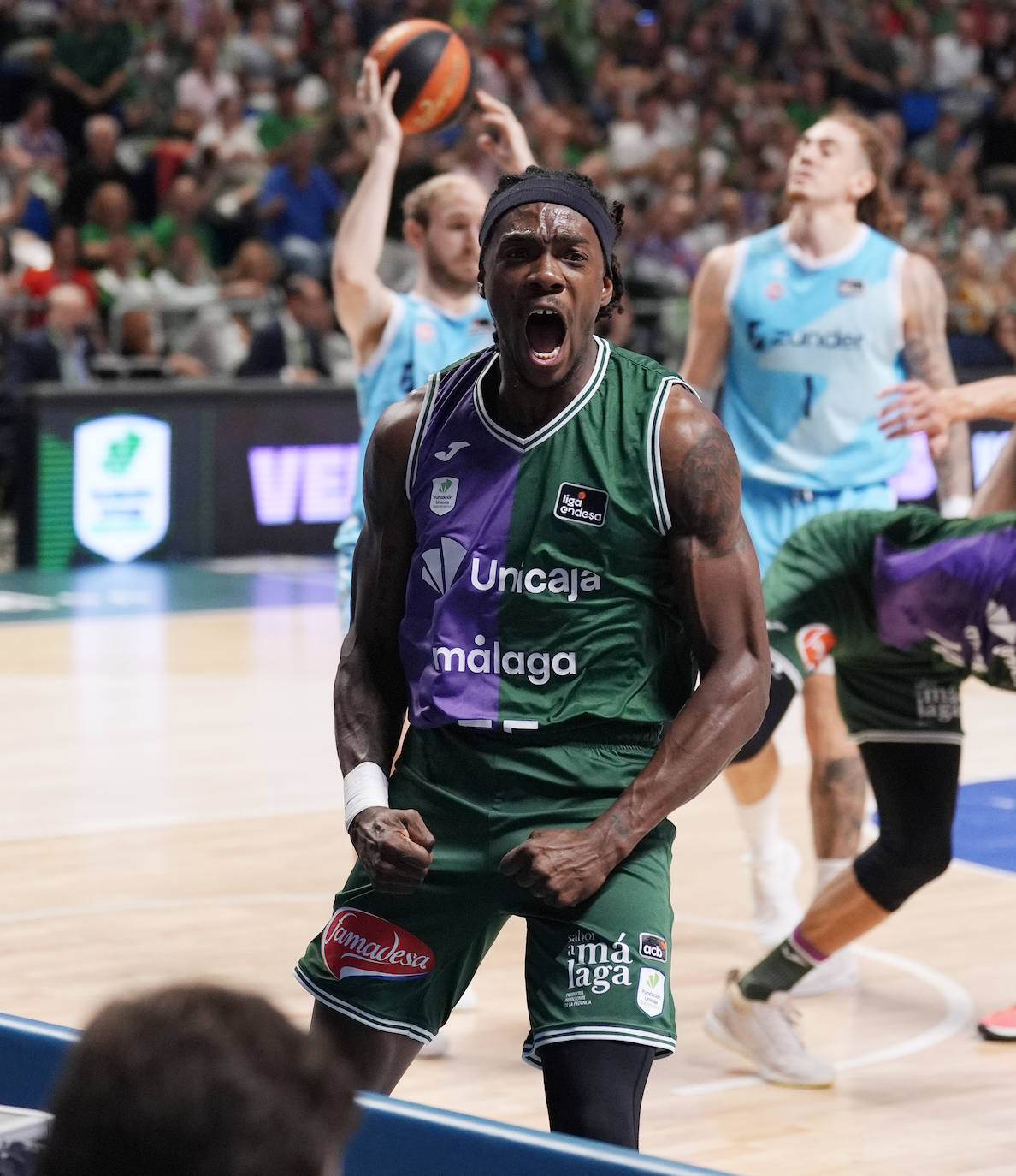 Emocionante ovación al Zunder en su último partido en ACB