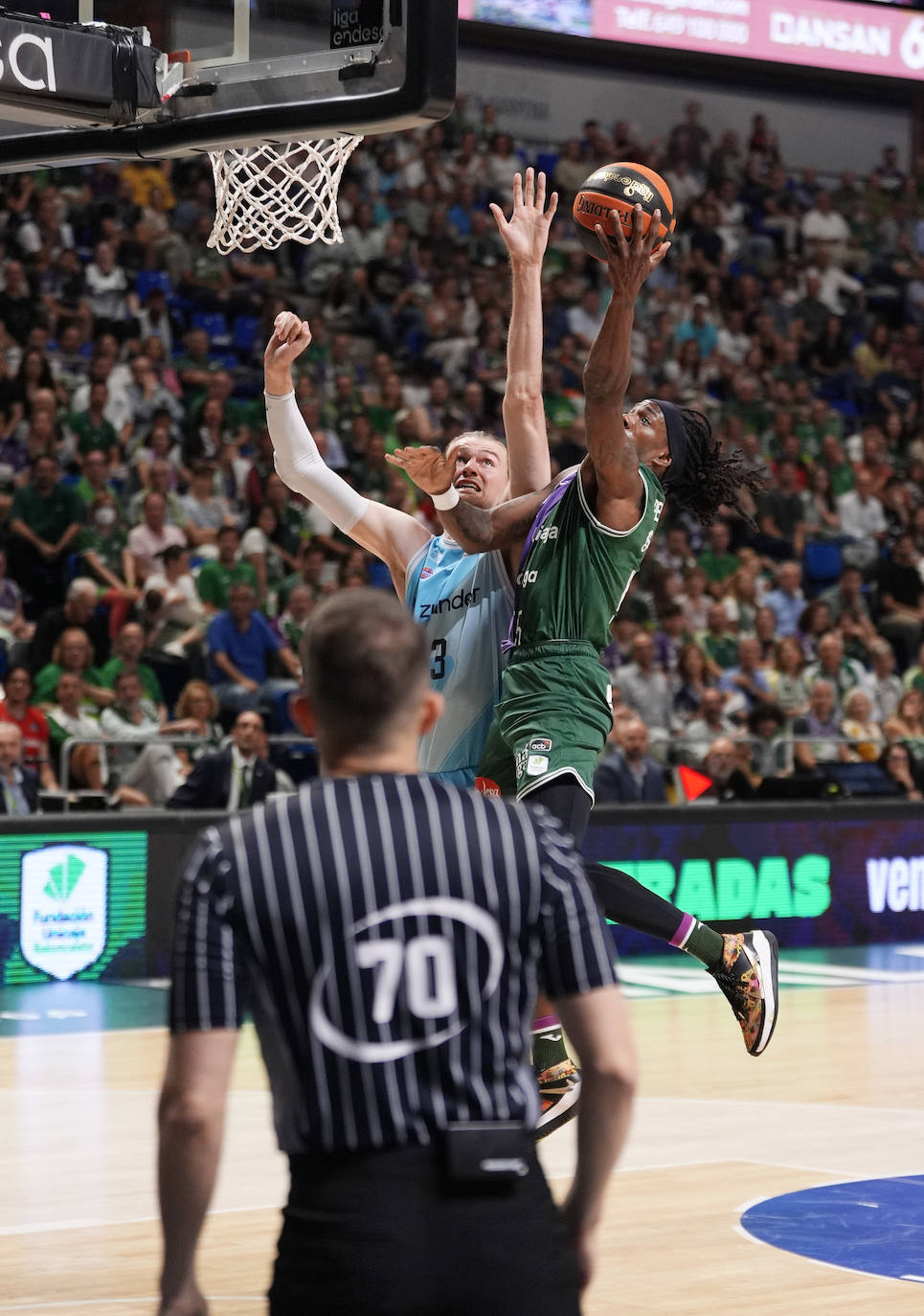 Emocionante ovación al Zunder en su último partido en ACB