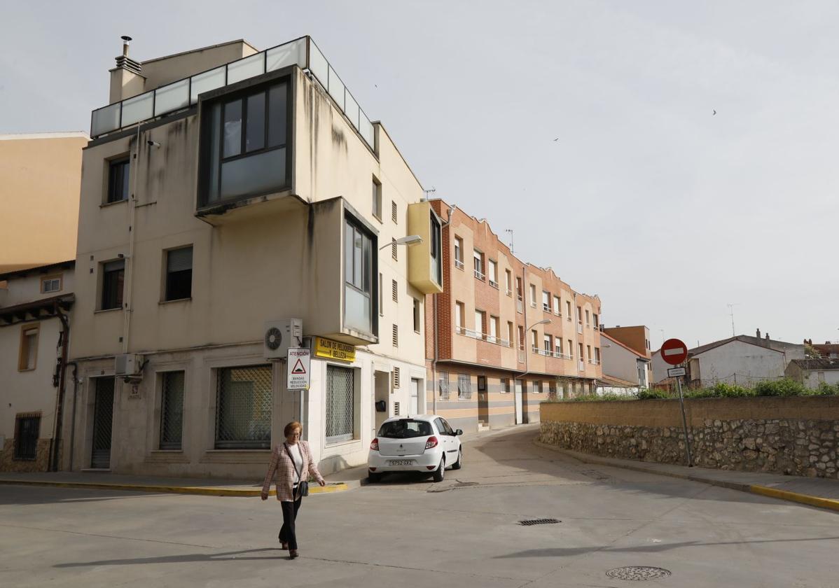 La calle La Olma, donde tuvo lugar el auxilio de agentes y sanitarios.