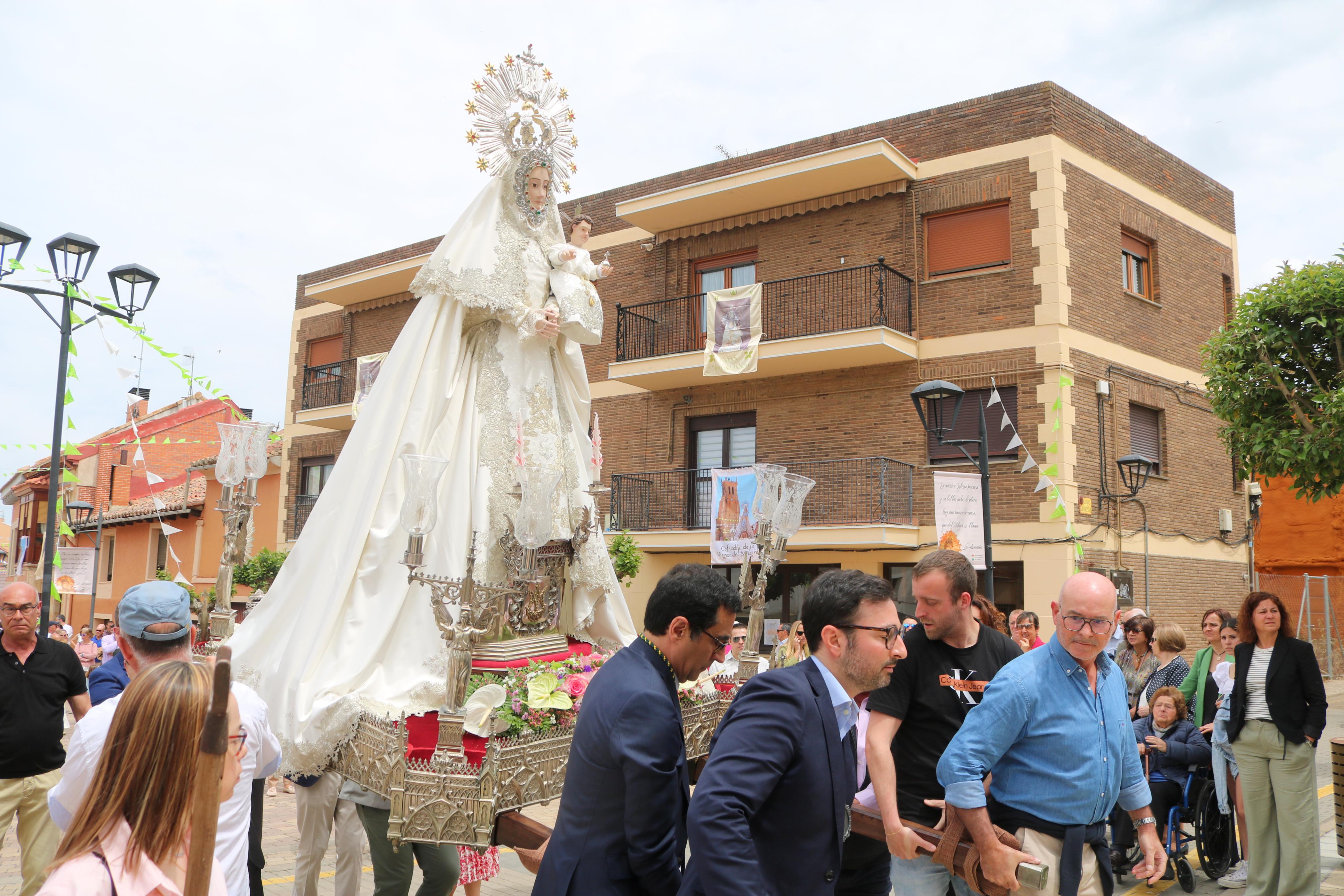 Villamuriel de Cerrato se rinde a la Virgen del Milagro