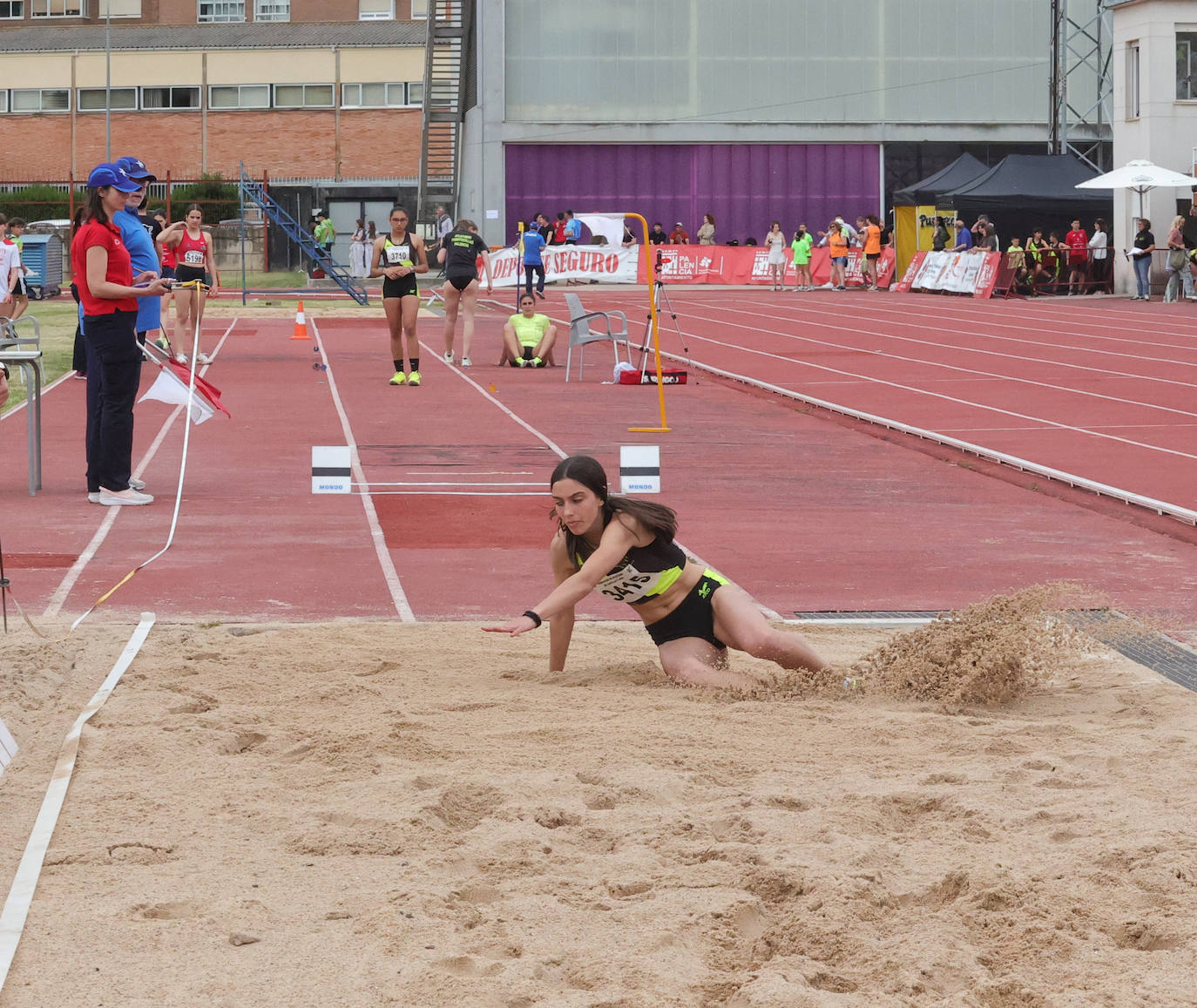 Óscar Husillos, protagonista en el Trofeo Feria Chica