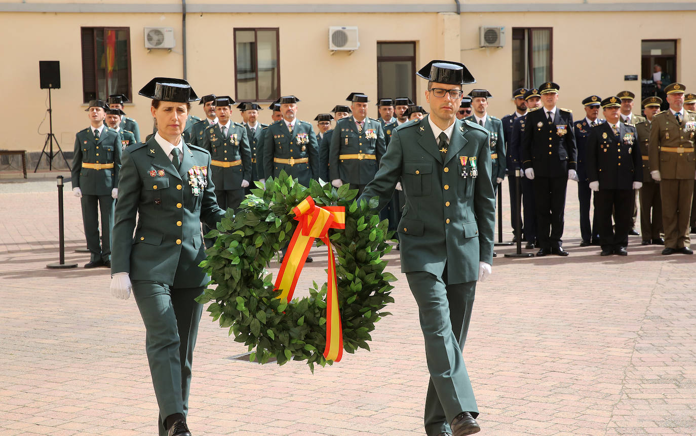 Fotografías del acto del 180 aniversario de la Guardia Civil