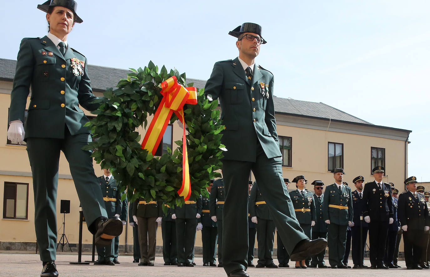 Fotografías del acto del 180 aniversario de la Guardia Civil