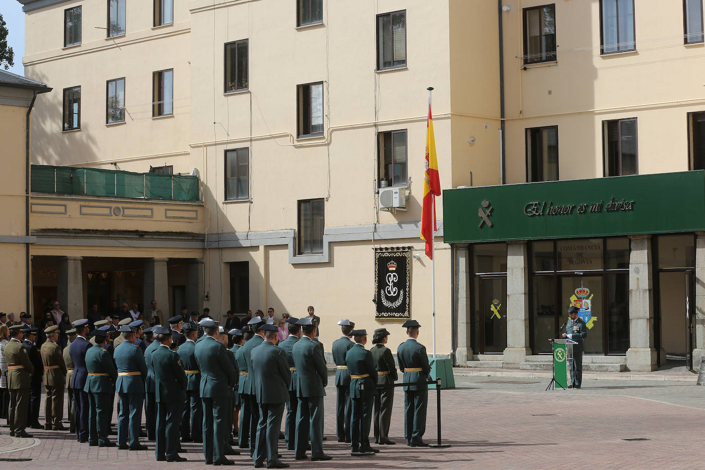 Fotografías del acto del 180 aniversario de la Guardia Civil