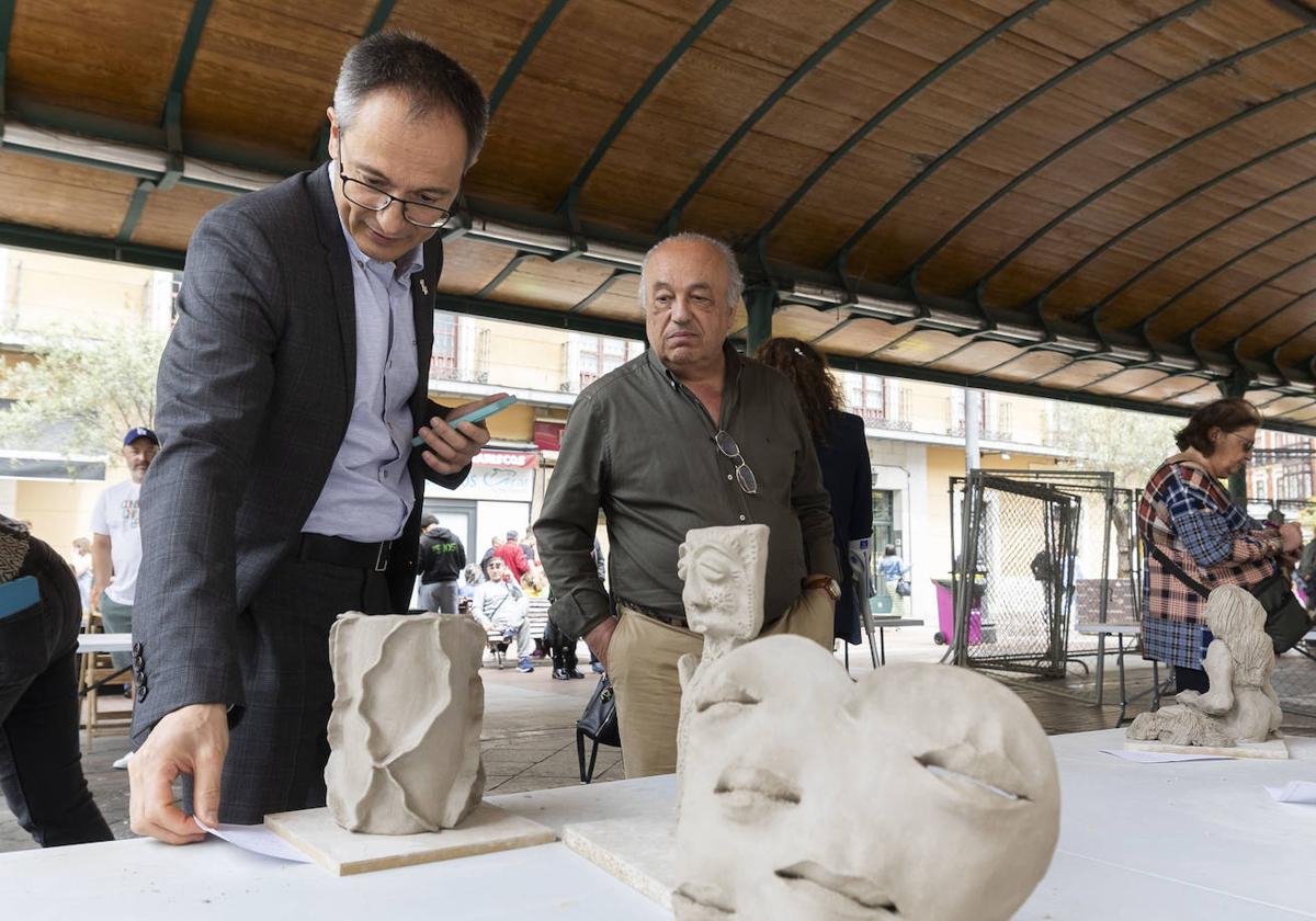 Concurso de pintura rápida y moldeado de cerámica en Valladolid