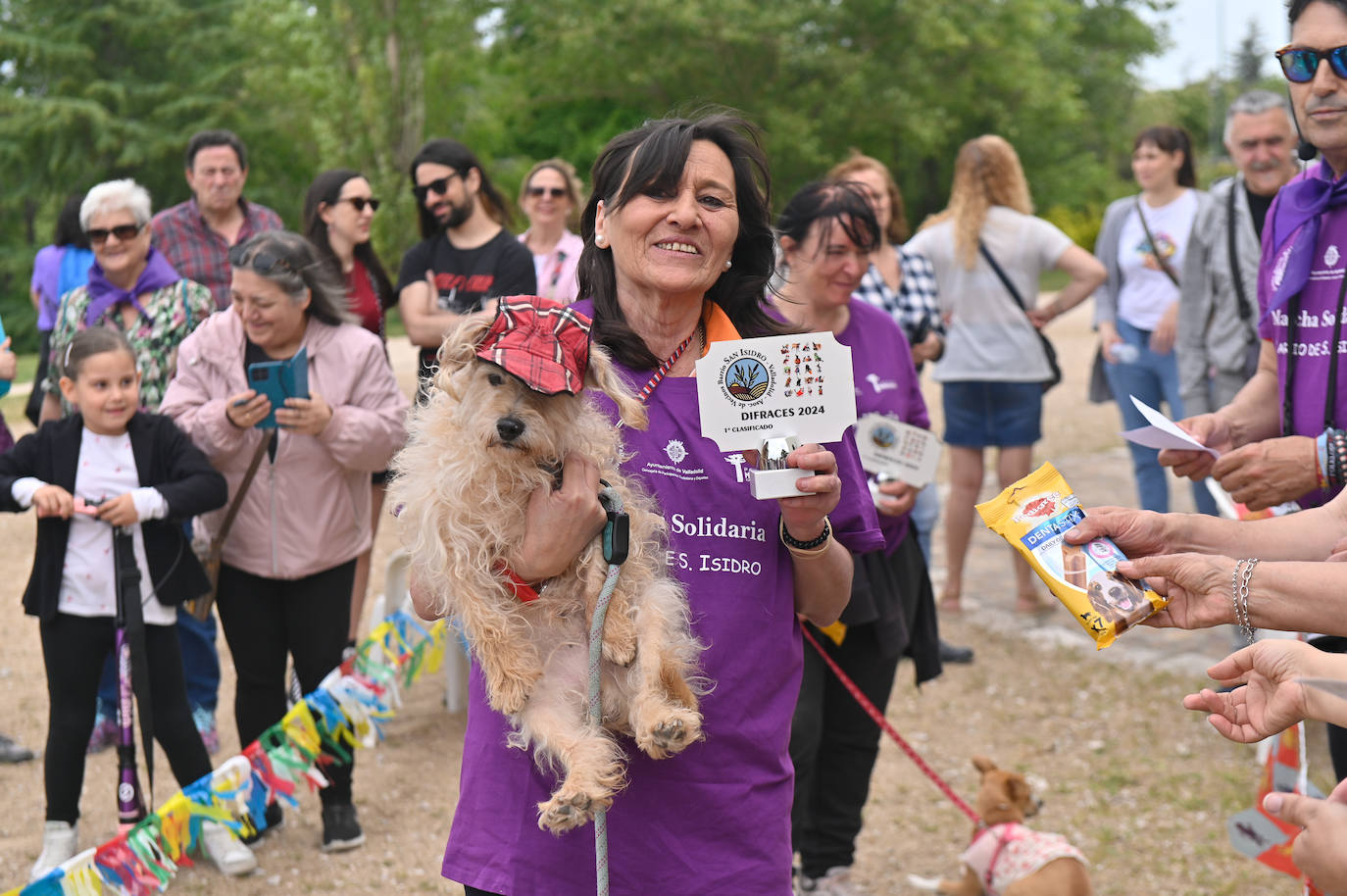 Desfile de mascotas en la ermita de San Isidro en Valladolid