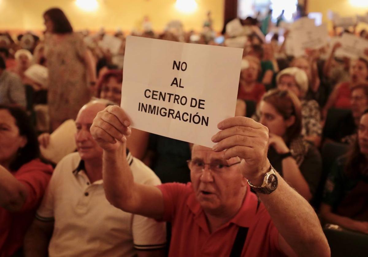 Los vecinos de Delicias mostraron su rechazo al centro en las reuniones que se celebraron a finales del pasado año.