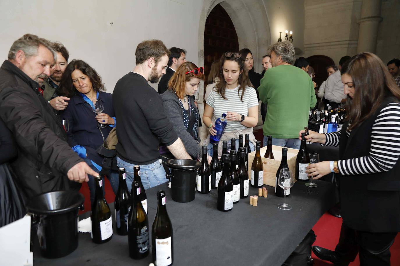 El I Salón Internacional del Vino en Peñafiel, en imágenes