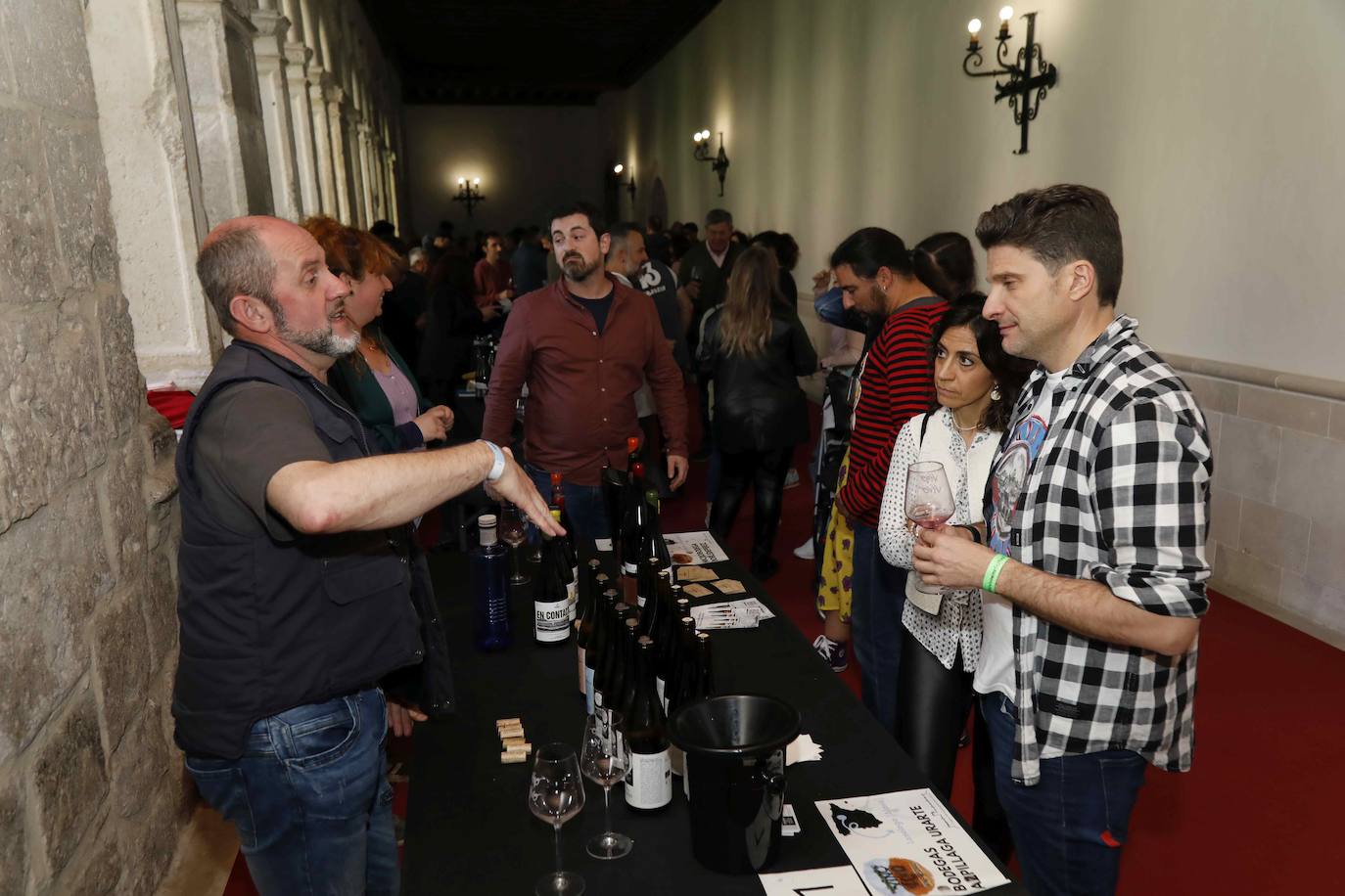 El I Salón Internacional del Vino en Peñafiel, en imágenes