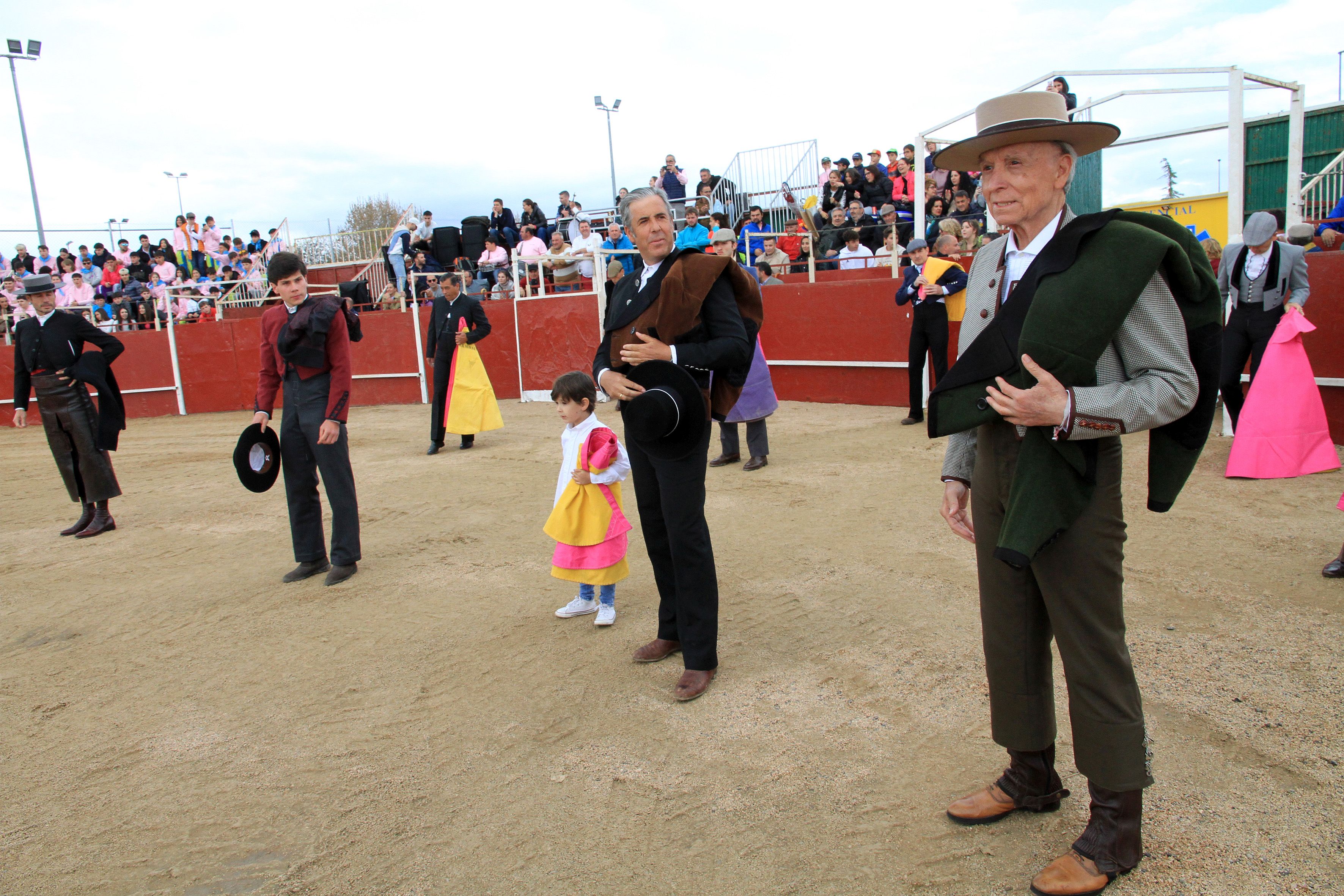 El festejo taurino de La Lastrilla con Ortega Cano, en imágenes