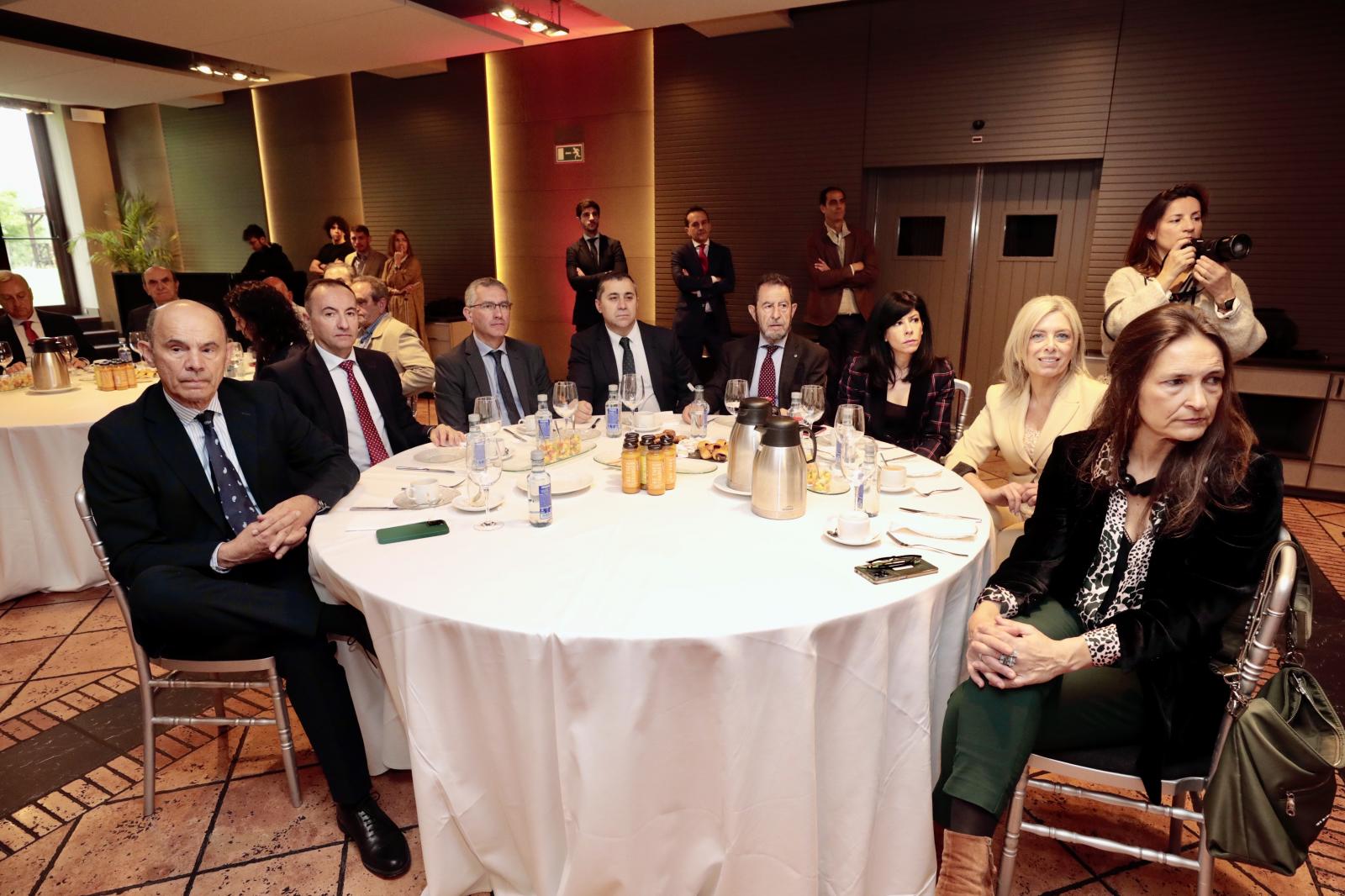 Asistentes al Foro Perspectivas Empresariales