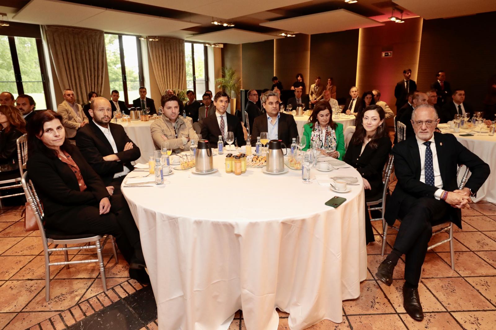 Asistentes al Foro Perspectivas Empresariales