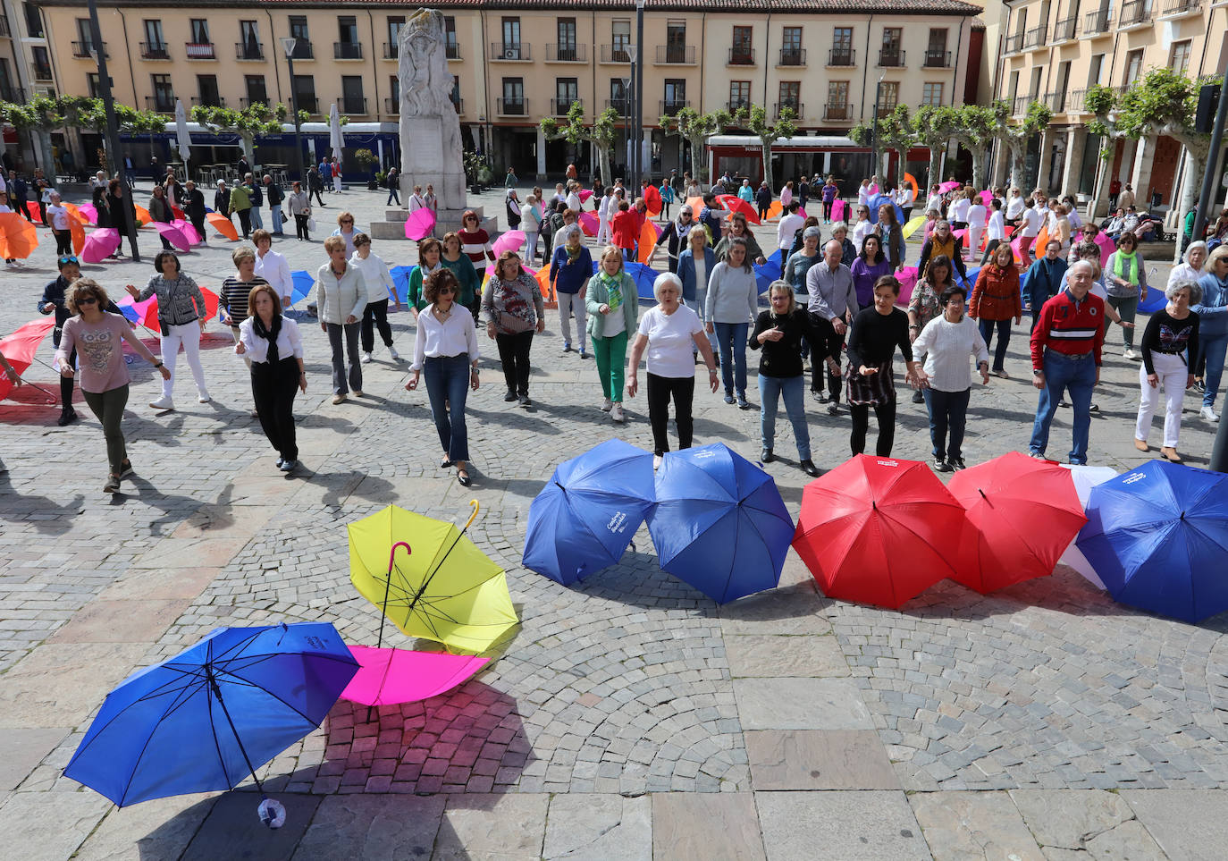 Los centros sociales espantan a la lluvia