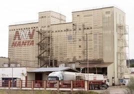 Fábrica de piensos Nanta en Tudela de Duero.