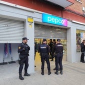 Entran en tropel a robar en una tienda en Delicias: «Eran unos 50, sobre todo mujeres»