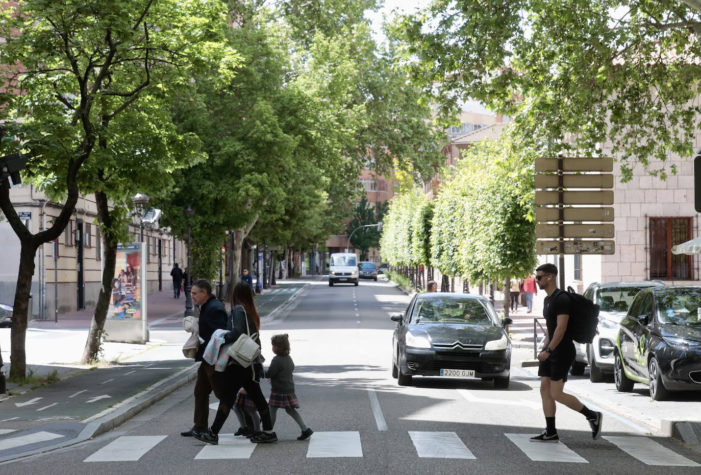 Un recorrido en imágenes por la calle Colón