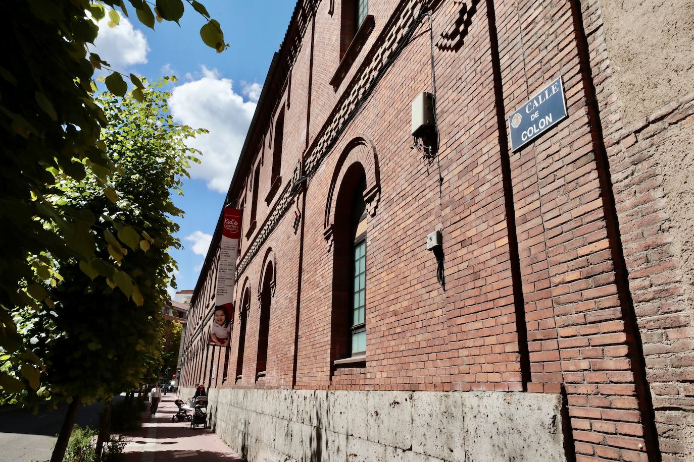 Calle Colón en Valladolid.