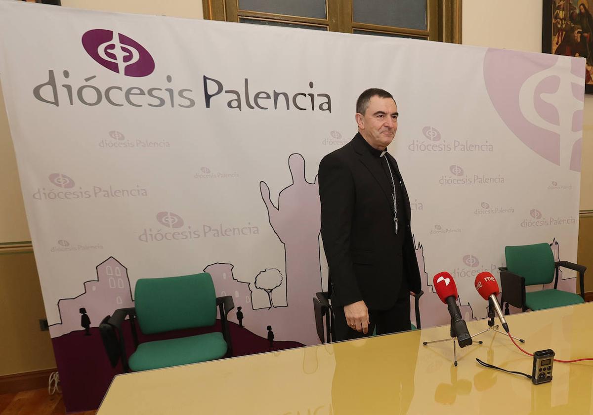 El obispo, a los pocos días de su llegada a Palencia, el pasado mes de enero.