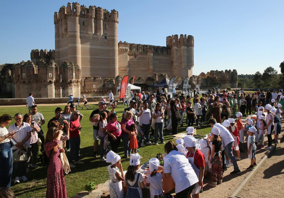 Celebración del concurso Ribera Junior Chef, este viernes, en la explanada de Coca.