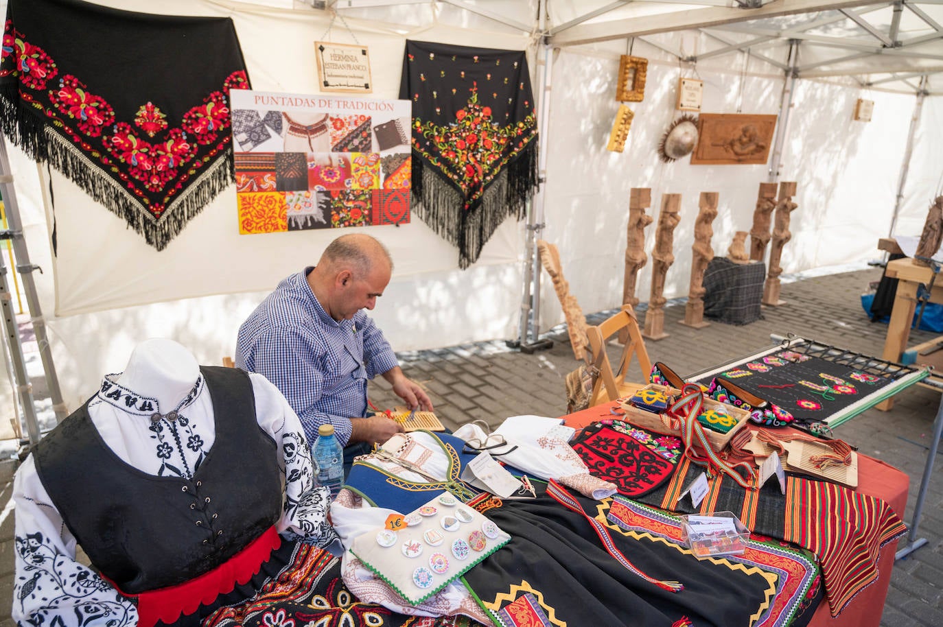 La Feria del Espárrago de Tudela de Duero en imágenes