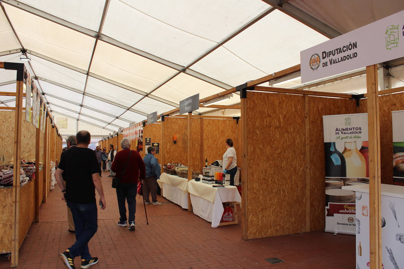 Las imágenes de la Feria de Productos de la Tierra y Artesanales de Medina del Campo