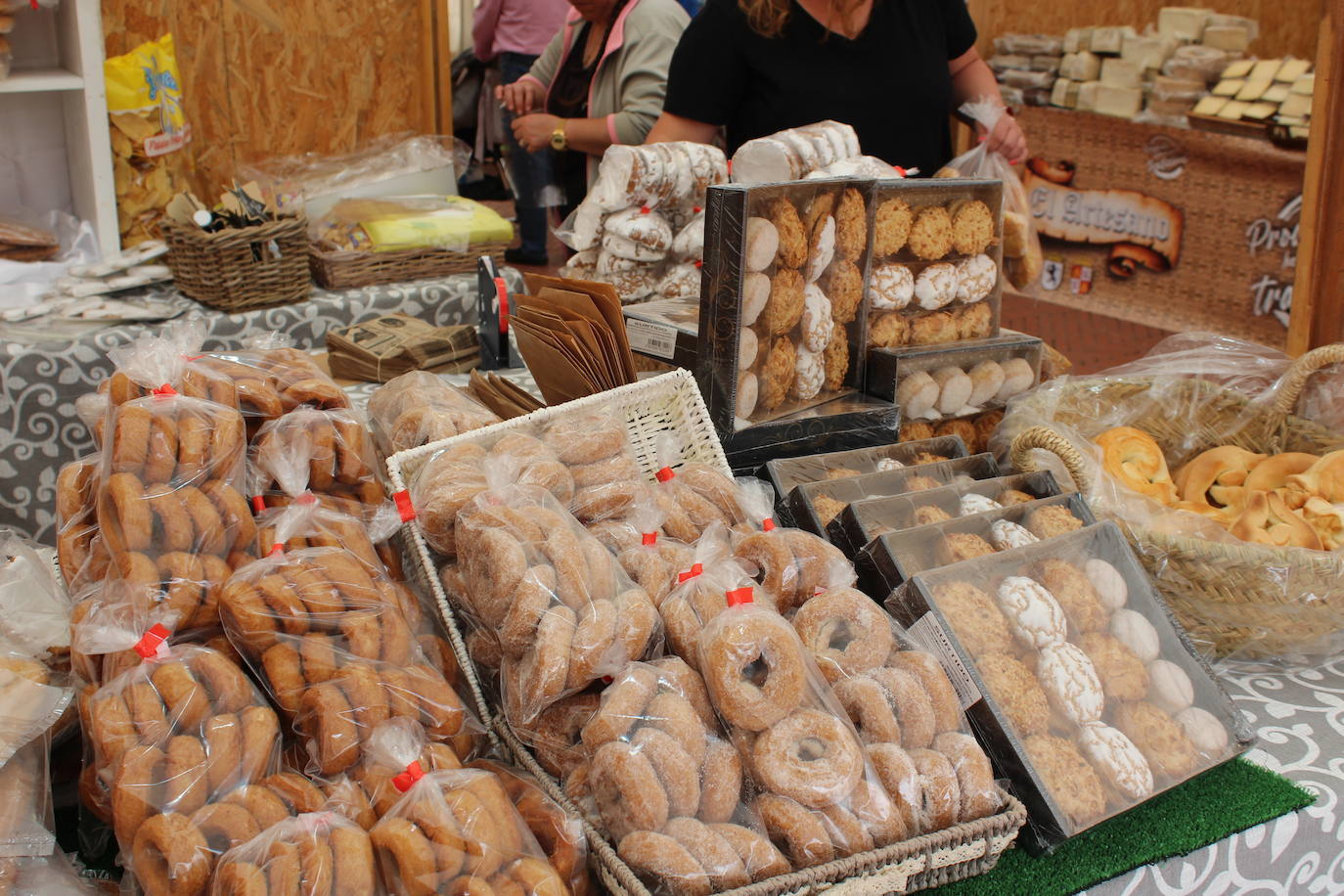 Las imágenes de la Feria de Productos de la Tierra y Artesanales de Medina del Campo