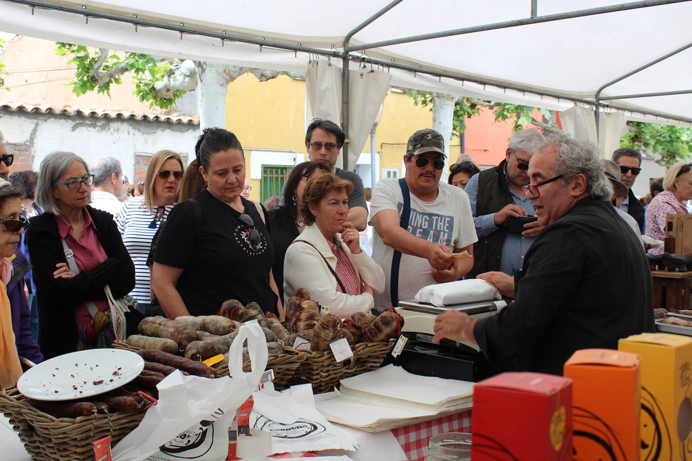 Las imágenes de la despedida de la Feria del Espárrago en Tudela de Duero