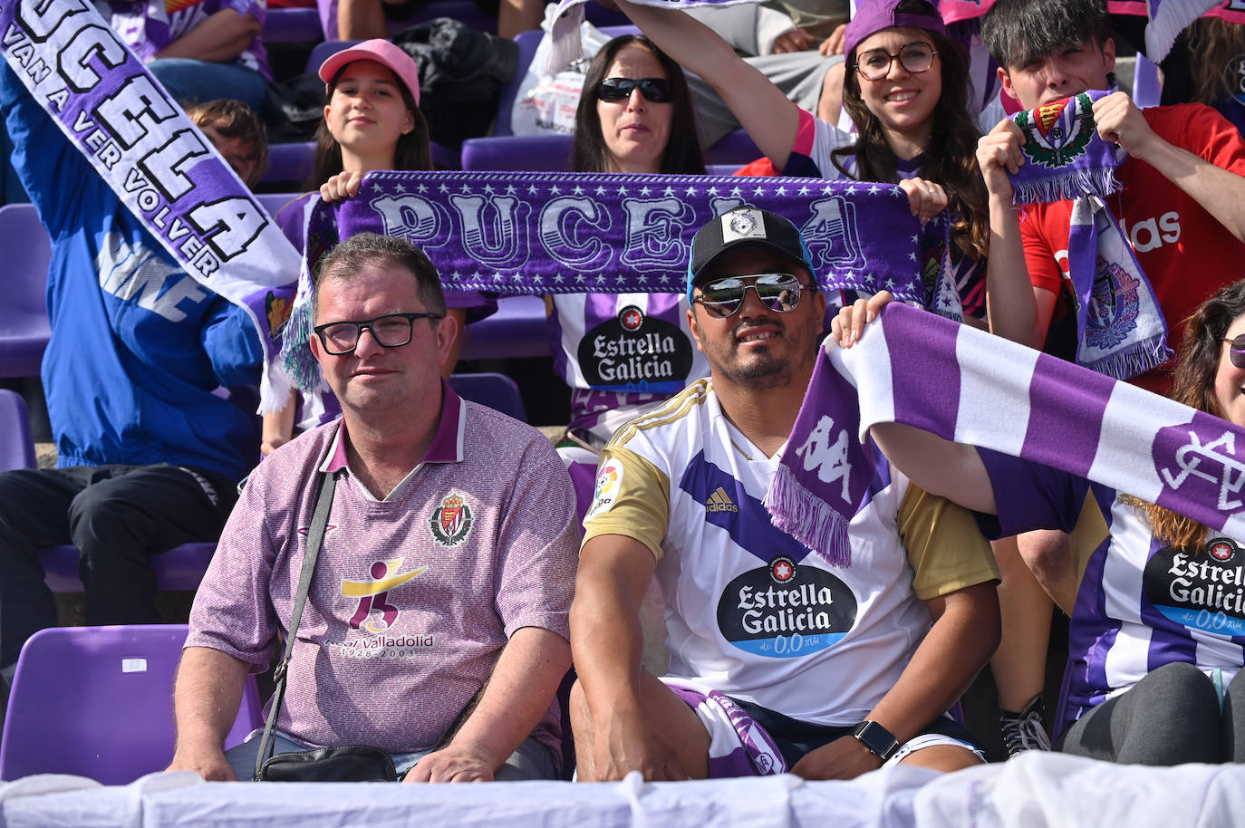 Búscate en la grada del Real Valladolid-Villarreal B (3/4)